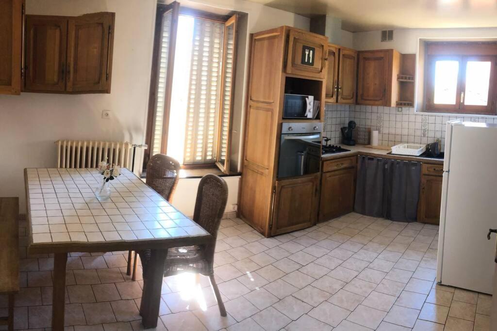 Spacieux Et Elegant Appartement Idealement Situe. Chamouilley 외부 사진